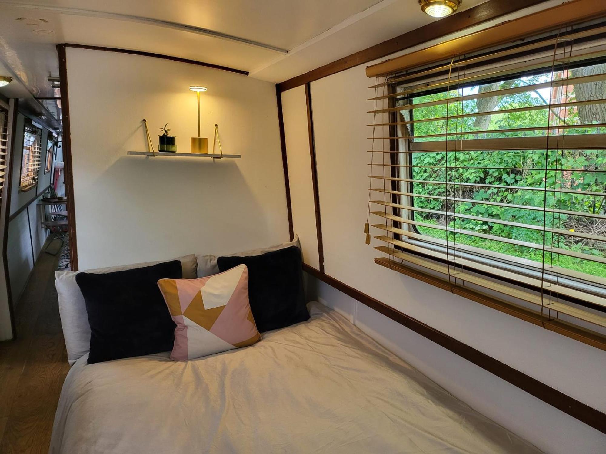 Lovely Canal Boat In Little Venice For Family & Friends لندن المظهر الخارجي الصورة